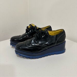 Via Pinky Black Patent Leather Platform Brogues Blue Sawtooth Sole size 9,5